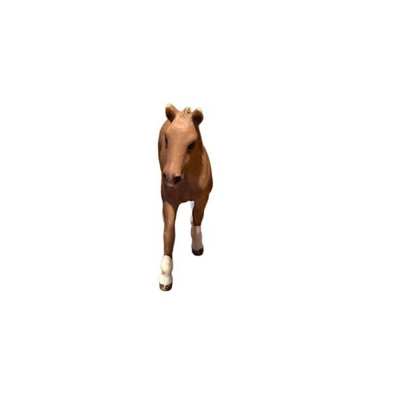 Schleich Hanoverian Horse Foal Brown Plastic Animal Figure Barn Farm Life 2012 - Picture 3 of 9